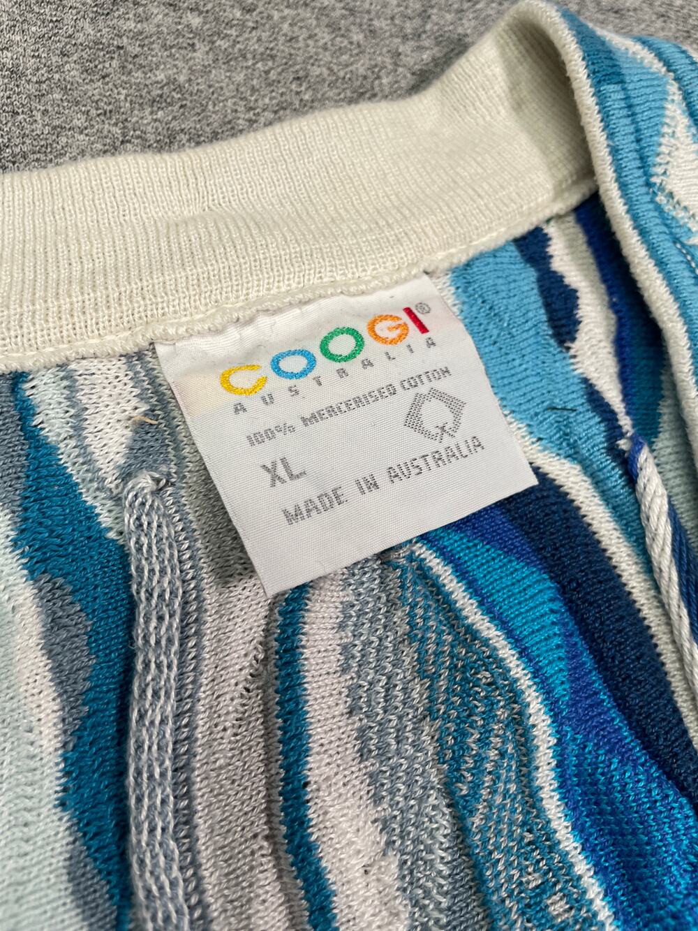 Vintage 1990s y2K Coogi Textured Knit Sweater - Picture 3 of 5
